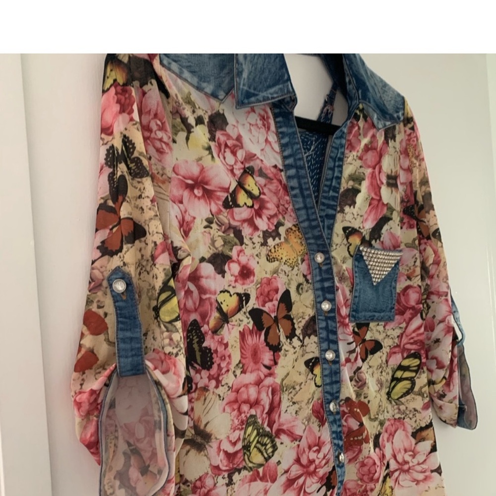Pastels Butterly Floral Denim Trim Rhinstone Blouse Large Front Button Down - Picture 7 of 11